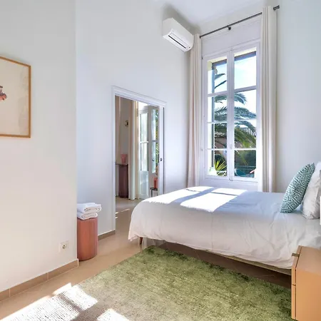 Unique - 6 Personnes - Clim Terrasse Parking Plages * Saint-Raphaël